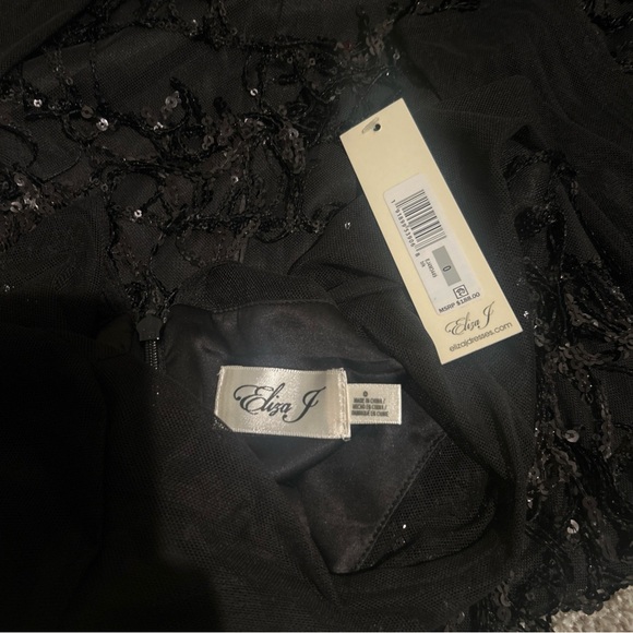 Eliza J Illusion Sequin Fringe Shift Dress  0 Cocktail See Through Arms Black - Picture 6 of 6